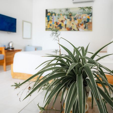 Cavilla Boutique Hotel & Apartment Da Nang Exteriör bild
